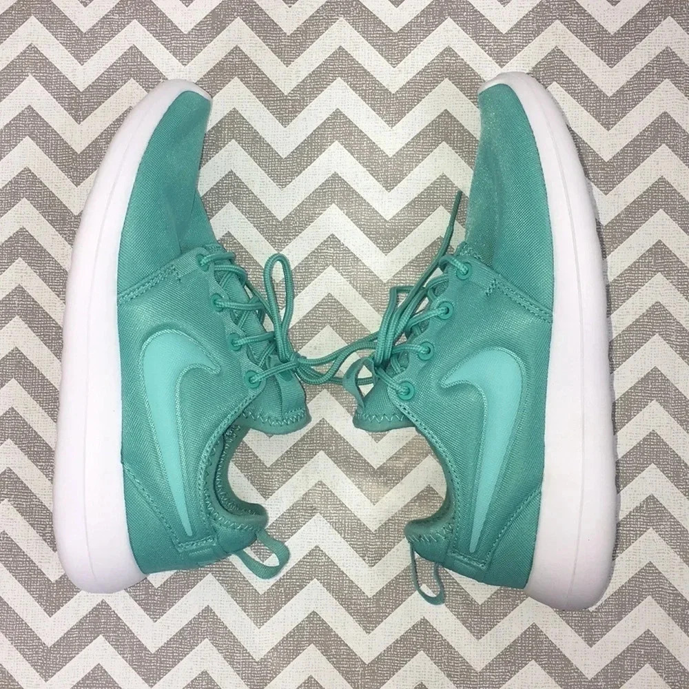 Nike Roche Shoes Size 6 - Picture 2 of 5